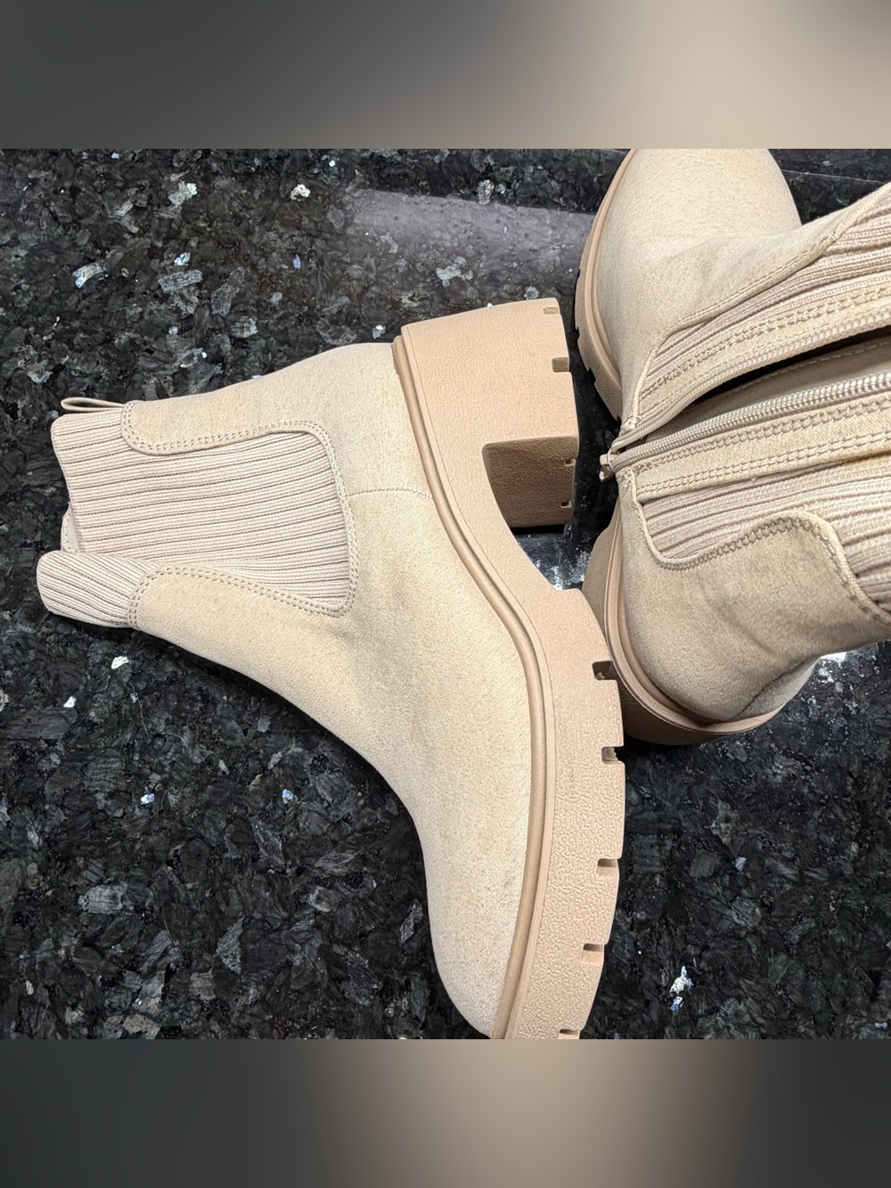 American Eagle Outfitters cream ankle boots with chunky heel suede feel. Size 7